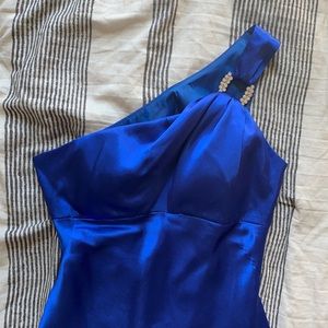 One shoulder blue prom dress